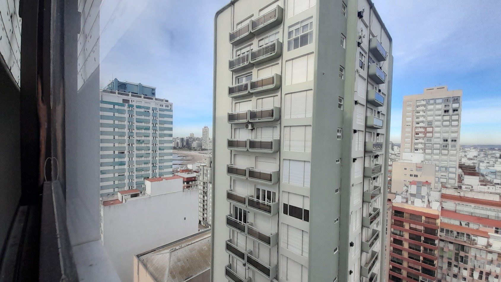 VENTA CORRIENTES 1551 - EDIFICIO MARAL 48"-