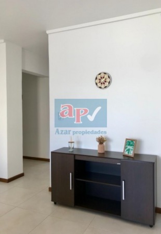 VENTA DEPARTAMENTO 3 AMBIENTES, AMOBLADO Y RECICLADO A NUEVO. SAN MARTIN 2500