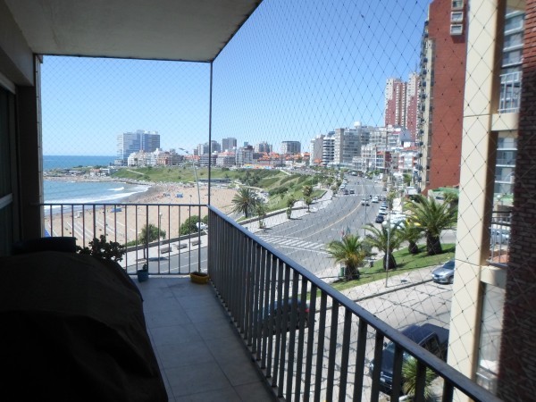 VENTA LAVALLE Y BOULEVARD MARITIMO - Semipiso 5 Ambientes frente al mar 