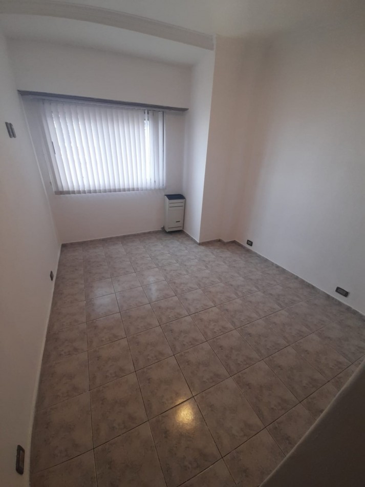 Alquiler departamento 3 ambientes con vista al mar
