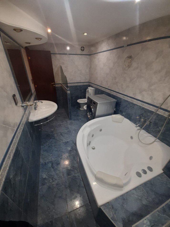 Alquiler departamento 3 ambientes con vista al mar