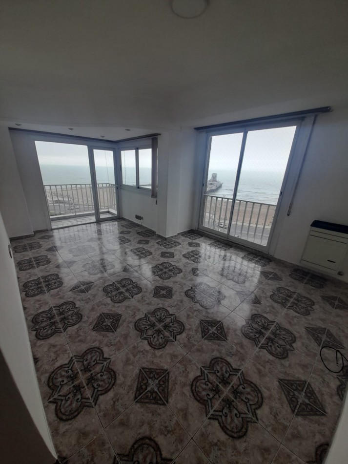 Alquiler departamento 3 ambientes con vista al mar