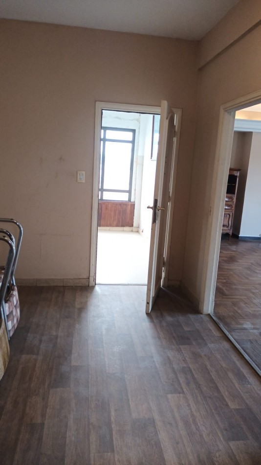 ALQUILO 24 MESES  DEPARTAMENTO  5 AMB.  PLENA VISTA  S/AV,  P. PERALTA RAMOS  PASANDO J. B. JUSTO  DOS CUADRAS