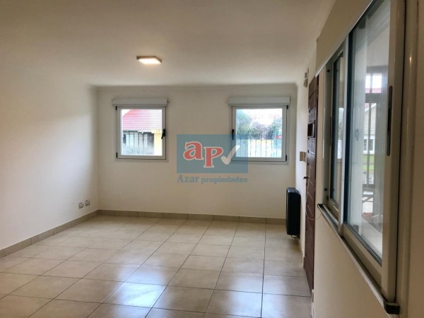 Venta departamento 2 ambientes con espacio de cochera 